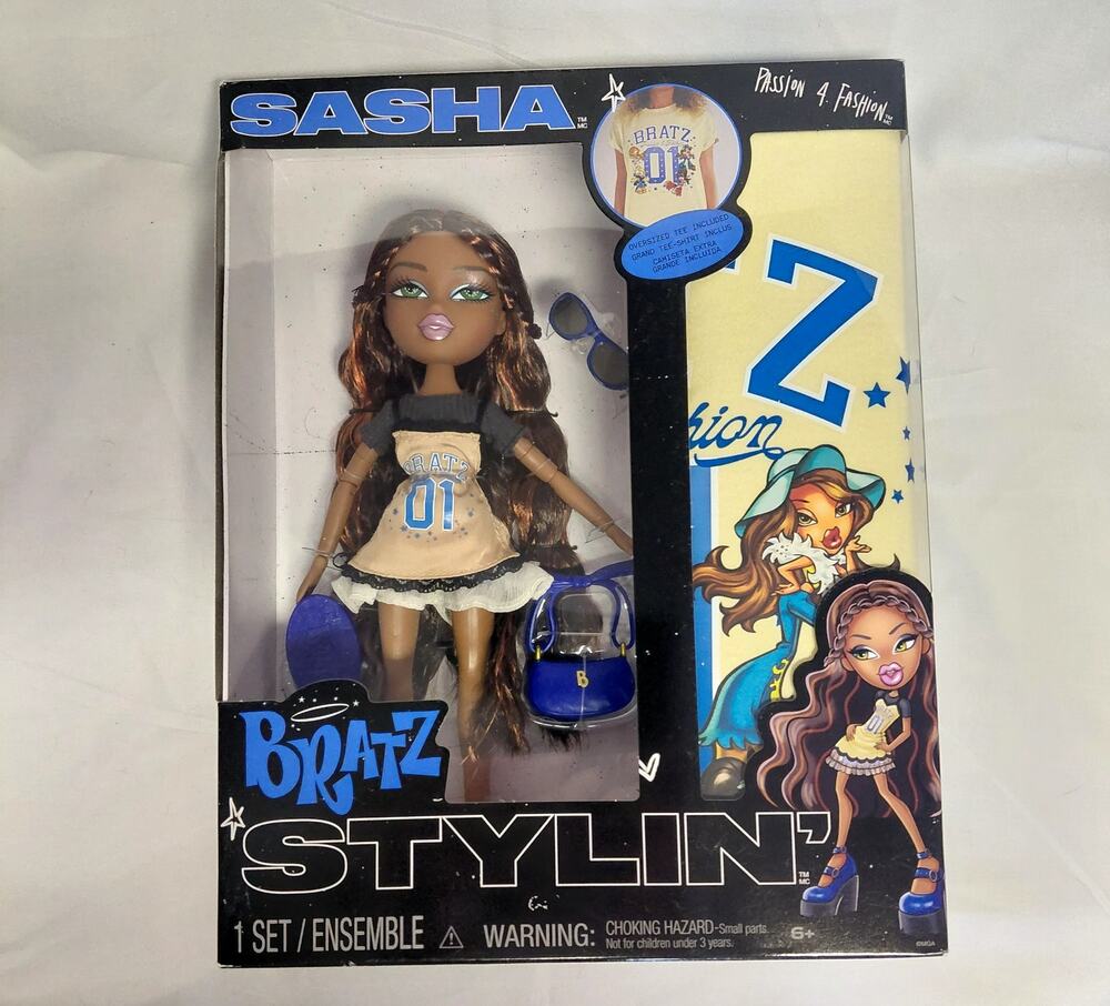 Bratz Stylin' Sasha Fashion Doll with Customizable T-Shirt for You NWT